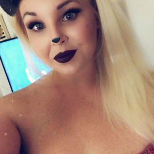 Meet your Posher, Meaghan